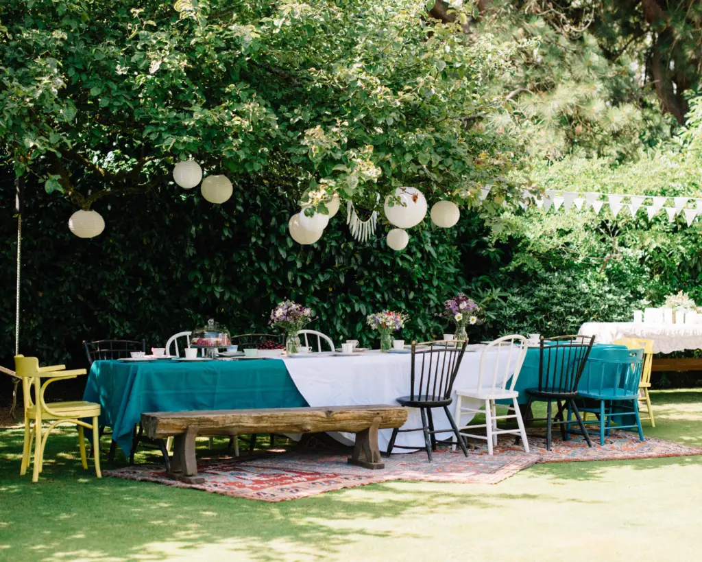 backyard party decor ideas