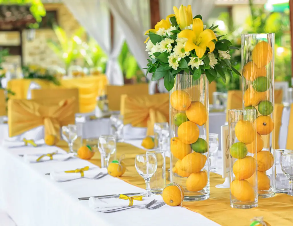 wedding table decorations